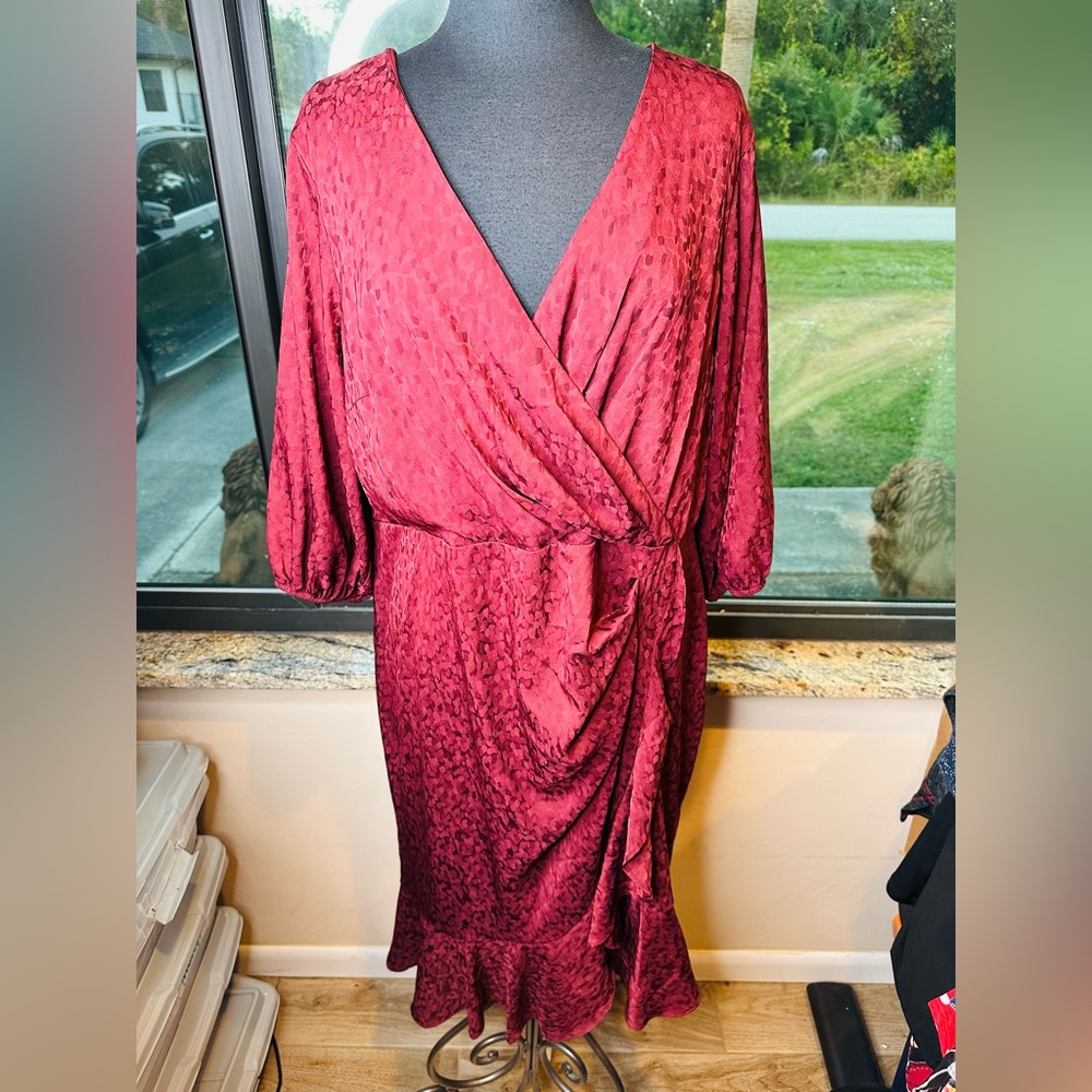 LANE BRYANT Merlot Animal Print Ruffle Fitted Midi Dress Plus Size 20P NEW